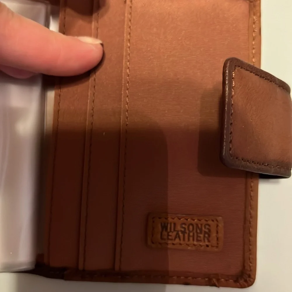 Vintage Wilson Leather Brown Wallet ID & Photos